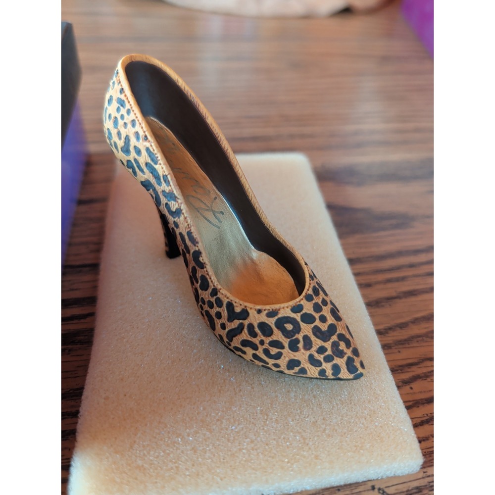 Just The Right Shoe Leopard Stiletto Miniature Figurine 25017 Boxed Signed Raine